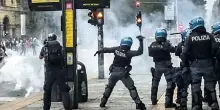 Scontri a Torino, obbligo di firma per maggiorenne arrestato