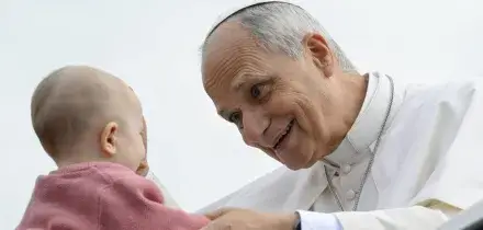 Il Papa lascer&agrave; l'ospedale oggi pomeriggio, 'idoneo alla dimissione'
