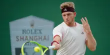 Tennis: scivolone Zverev, la finale di Shanghai &egrave; tutta spagnola