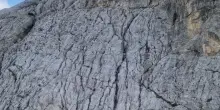 Precipita per oltre 50 metri sulle Alpi Giulie, morta alpinista tedesca