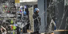 Portati in questura a Milano in 160 dopo gli scontri di oggi, l'80% minori