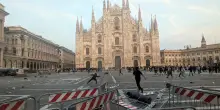 Meloni: "Siamo con le forze dell'ordine. I cittadini devono vivere la citt&agrave; senza paura"