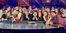 Fiorello scherza su Sanremo, 'Brad Pitt al fianco di Stefano De Martino'