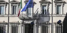 I leader di maggioranza e Giorgetti a Palazzo Chigi per il vertice sulla manovra