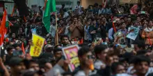 Protesta a Mumbai, 'Partito blatte' chiede dimissioni capo commissione elettorale