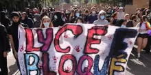 La protesta nelle scuole, mobilitazione anche in Italia