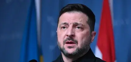 Ucraina, Zelensky: "Dai compassionevoli russi tre ondate di missili balistici su Kiev"