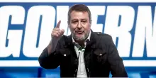 Salvini choc: "Ho chiesto io di lasciare i giornalisti al piano di sotto, alcuni sono servi"