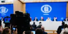 Manovra: gi&ugrave; l'Irpef per 3,2 milioni di persone, dalle banche 5,8 miliardi