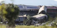 Scontro treni in Spagna, 'audio puntano il dito su centro controllo di Atocha'