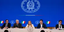 Su banche e assicurazioni aumenti di Ires e Irap, sale la Tobin-Tax