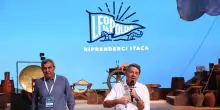 Calabresi sul palco della Leopolda: 'Basta sinistra maestrina'