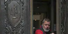 Novaya Gazeta chiude in Russia, 'uccisi dalle autorit&agrave; e dai servizi'