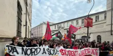 Sciopero a Torino, un migliaio in corteo partito da Palazzo Nuovo