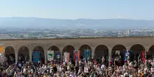 Mattarella, San Francesco ruppe l'idolatria del denaro, una lezione per l'oggi