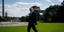 Trump a gamba tesa su Parigi: 'Le proteste colpa di Islam e immigrati'