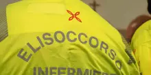 Un operaio di 20 anni muore in un incidente sul lavoro