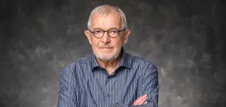 Nobel per la Fisica a Francis Halzen per la scoperta dei neutrini cosmici