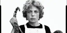 Dalle supermodel ai nuovi workers del selvaggio West, l'Avedon che non ti aspetti