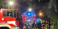 Esplosione in una officina a Roma, un morto