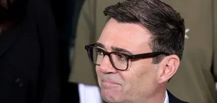 Burnham punta ad accordi con l'Ue su alimenti, energia e migranti