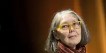 Anne Carson, i soldi del Nobel in beneficenza