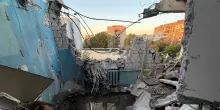 Kiev: 'Sette morti tra cui tre bambini in un attacco a Zaporizhzhia, colpito un edificio residenziale'