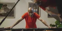 I palloni aerostatici brasiliani aprono la Biennale Musica
