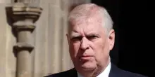 Polizia che indaga sull'ex principe Andrea andr&agrave; negli Usa per sentire parenti Giuffre