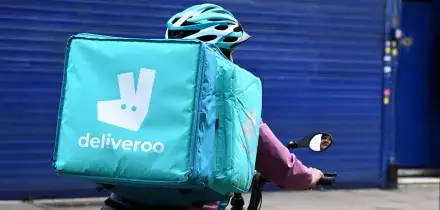 'Paghe basse e troppo caldo', i rider in sciopero a Firenze