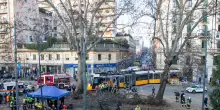 Tram deragliato a Milano, per medici del conducente 'nessuna negligenza'