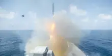Centcom, colpite strutture militari iraniane nell'ottava notte di attacchi