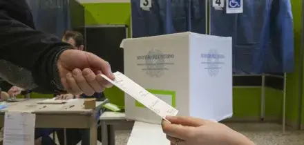 Alle prossime elezioni si voter&agrave; con la tessera digitale, l'annuncio di Zangrillo