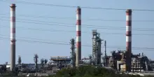 Il petrolio chiude in rialzo a New York a 87,83 dollari