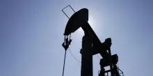 Petrolio e gas in caduta, il Wti scende a 83,45 dollari