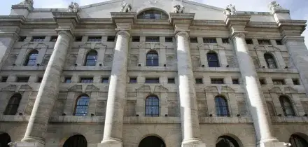 Borsa: Milano si conferma in rialzo (+0,3%) con Fincantieri e Avio