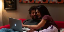 In prima TV su Sky "Benvenuti in campagna", con Giulia Bevilacqua, Maurizio Lastrico