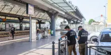 'Cosa guardi? Sono uomo e musulmano', e sfregia ragazza a Milano