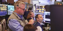 Prezzo del petrolio senza sosta, Brent +3,5% a 101,4 dollari