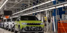 Cresce del 10,6% il mercato dell'auto a giugno, per Stellantis balzo del 23%