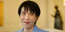 Scoppia il caso in Giappone sulle notti insonni della premier Takaichi, tra lavoro e faccende domestiche