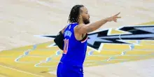 Nba, esordio con sconfitta per i 'campioni' di New York