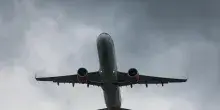 Cyberattacco contro tre aeroporti britannici, 'gli hacker hanno chiesto un riscatto'