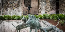 Ha abusato di una turista minorenne, arrestato il custode degli Scavi di Pompei