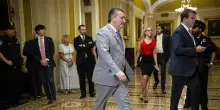 Mondiali: senatore Usa a Trump 'rosso ridicolo, grazie per avercelo tolto'
