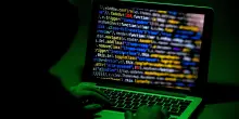 Pirati informatici rubano dati di 700.000 contribuenti al fisco francese