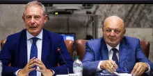 Urso e Pichetto convocano operatori raffinerie, aumentare la produzione