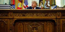 Axios, Trump 'sorpreso' dal pianto degli iraniani ai funerali di Khamenei