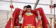 I lefebvriani rispondono al Papa, 'prenda tempo per riflettere'