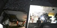 'Almeno 14 bambini morti nel crollo di un tetto in Pakistan'